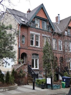 image of the McGill Inn B&B one of the cheap hotels and places to stay in Toronto