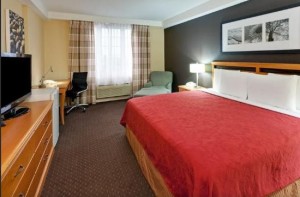 image of the Country Inn & Suites one of the cheapest Ottawa hotels near the Canadian Tire Centre